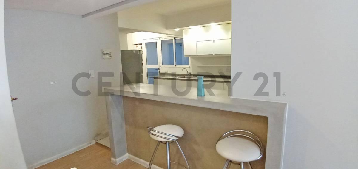 Venta 4 amb. reciclado Caballito — foto 1