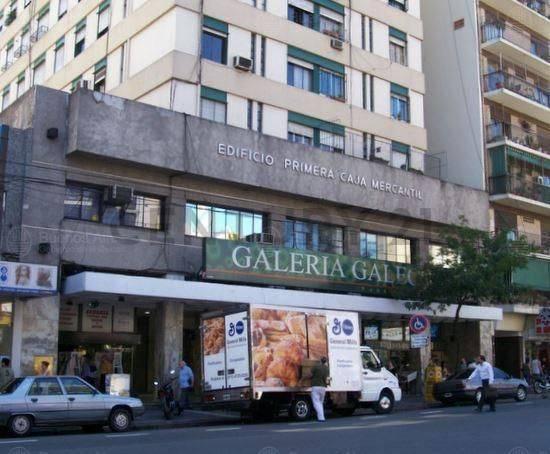 Oportunidad local en venta Av Corrientes y Scalabrini Ortiz — foto 1