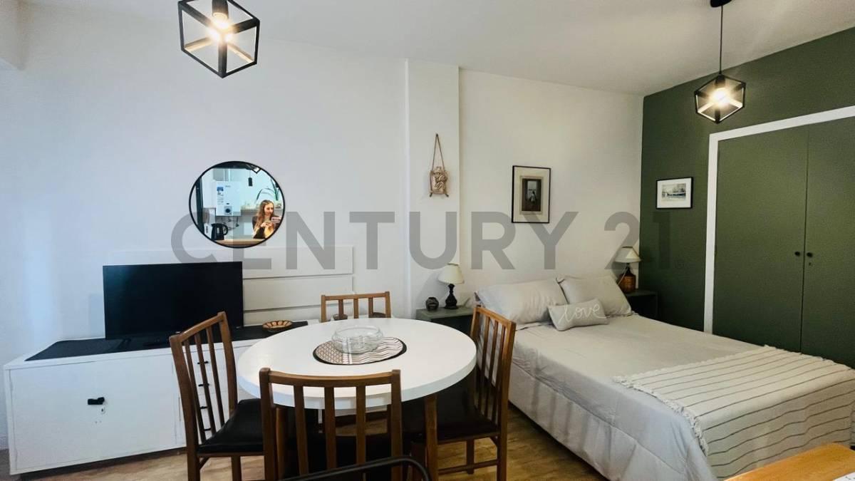 VENTA DEPARTAMENTO UN AMBIENTE RECICLADO Y AMOBLADO — foto 1