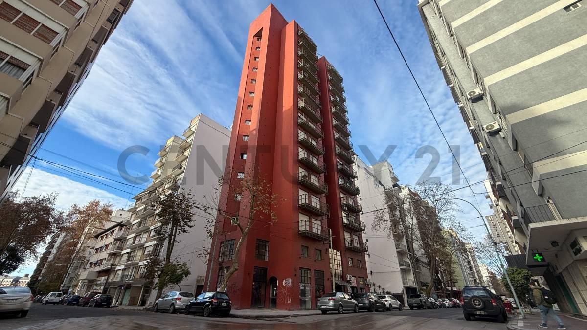 VENTA SEMIPISO OFICINAS ZONA TRIBUNALES — foto 1