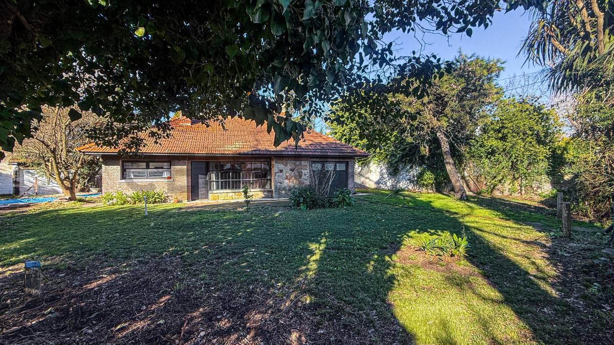 VENTA DE CASA 4 AMBIENTES CAISAMAR — foto 1