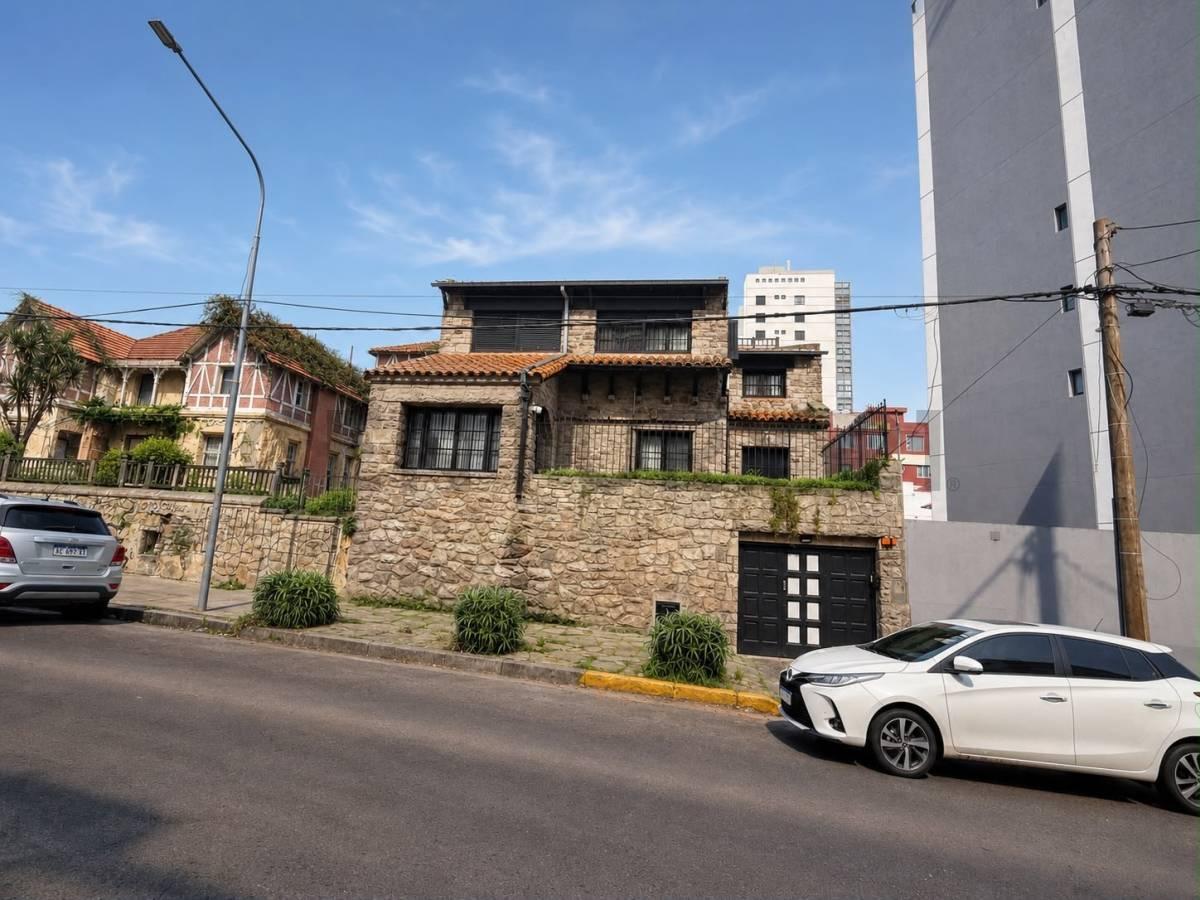 VENTA HOTEL LA PERLA ZONA LOMA DE SANTA CECILIA — foto 1