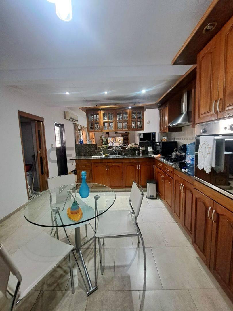 Casa de dos plantas en Barrio Alta Cordoba — foto 1