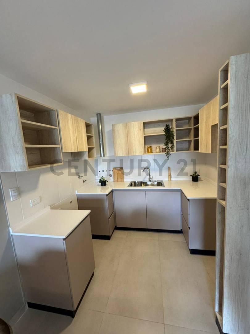 Se vende dpto super luminoso de 2 dormitorios con balcon — foto 1