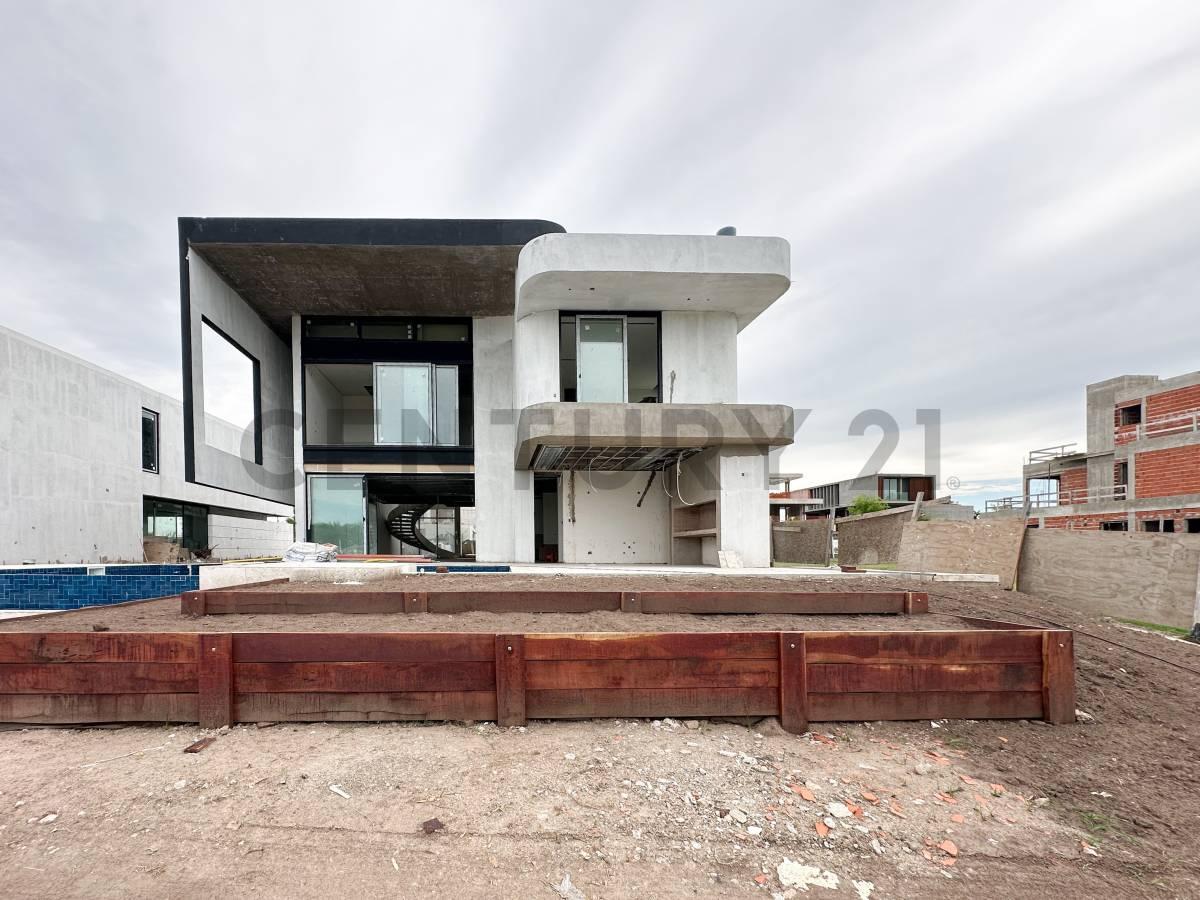 ESPECTACULAR CASA EN VENTA EN EL YACHT , NORDELTA — foto 1