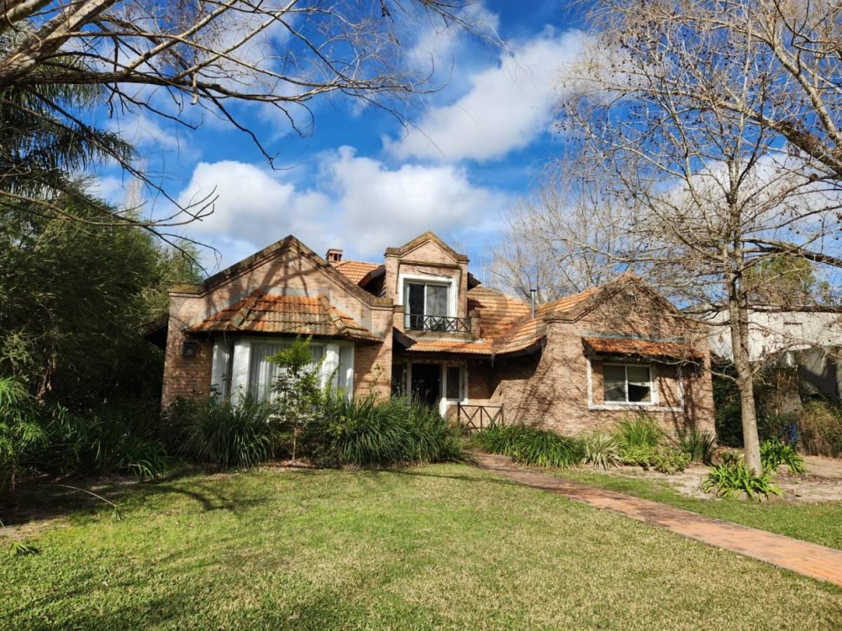 Casa en venta — foto 1