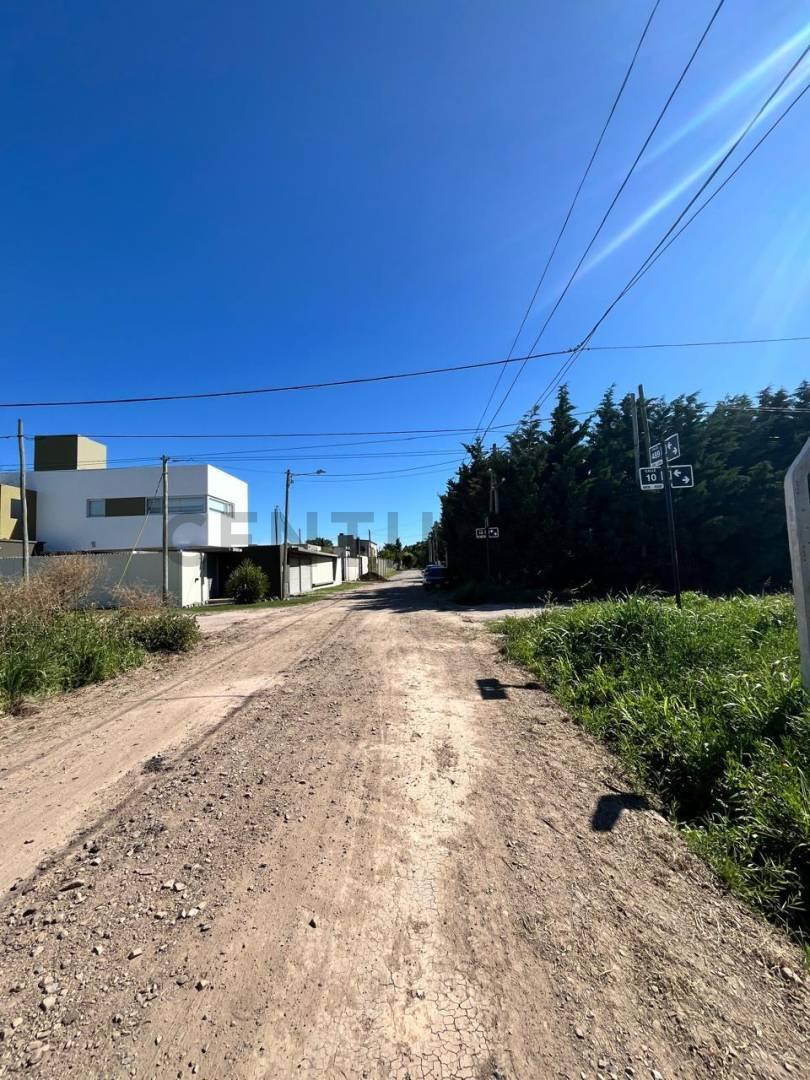 Venta de Lote en Villa Castells, Manuel B. Gonnet — foto 1