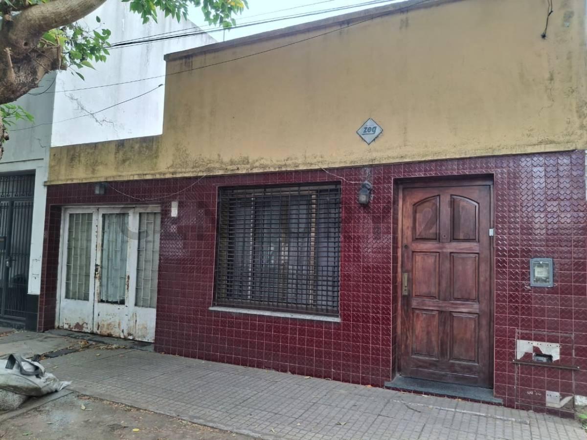 CASA EN VENTA A RECICLAR CALLE 3 ENTRE 521 Y 522 TOLOSA — foto 1