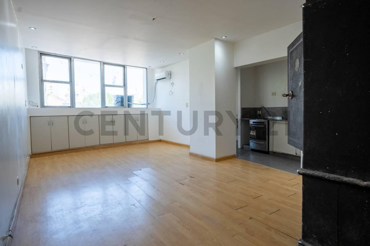 Amplio monoambiente en venta en La Plata — foto 1