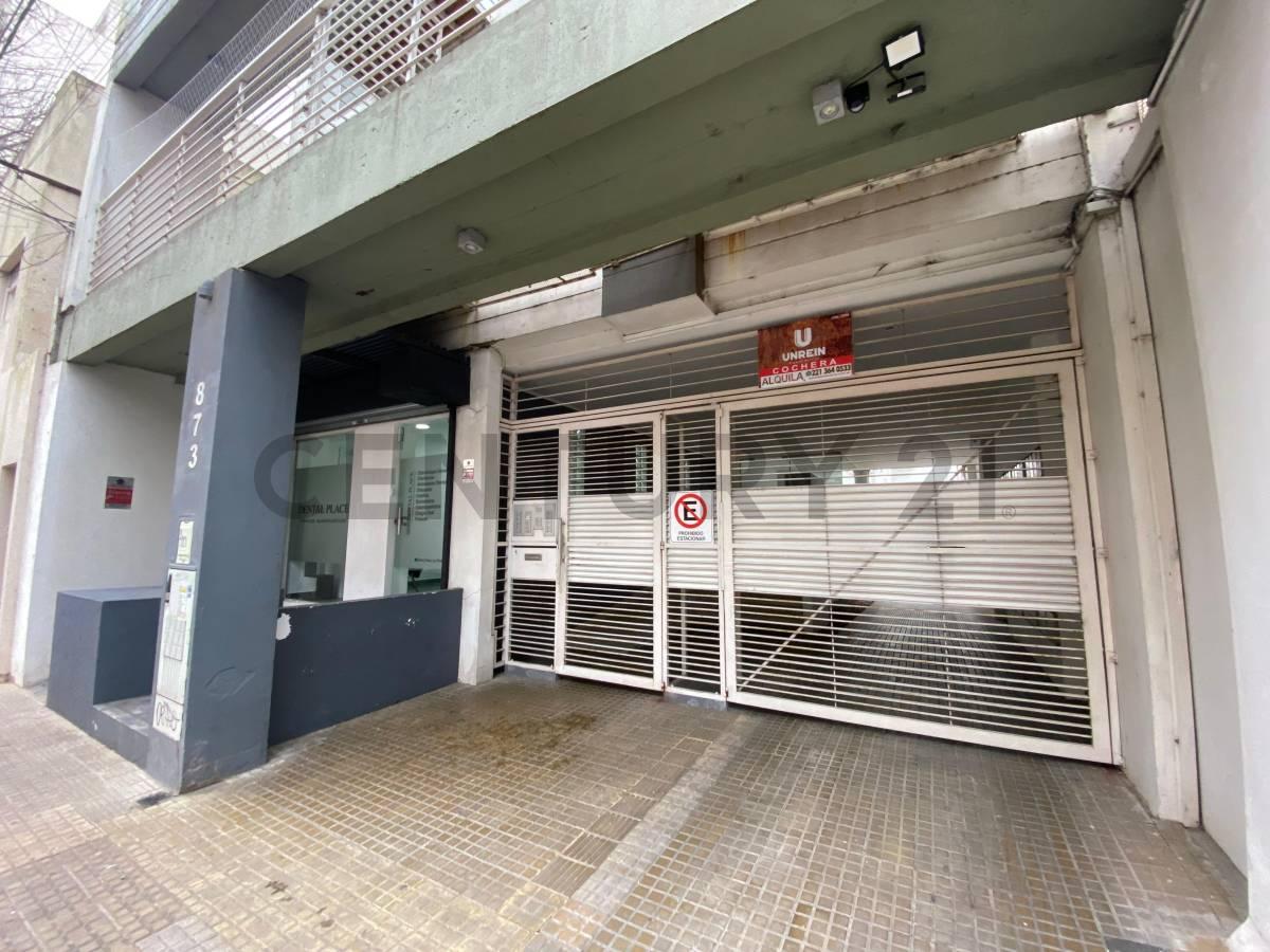 Cochera en Venta en La Plata 34 12 y 13 — foto 1