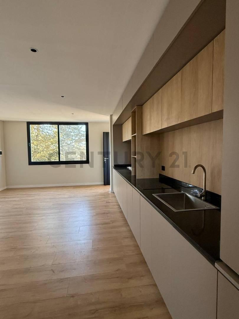 VENTA– OFICINA / DEPARTAMENTO DE 1 DORMITORIO A ESTRENAR EN CITY BELL — foto 1