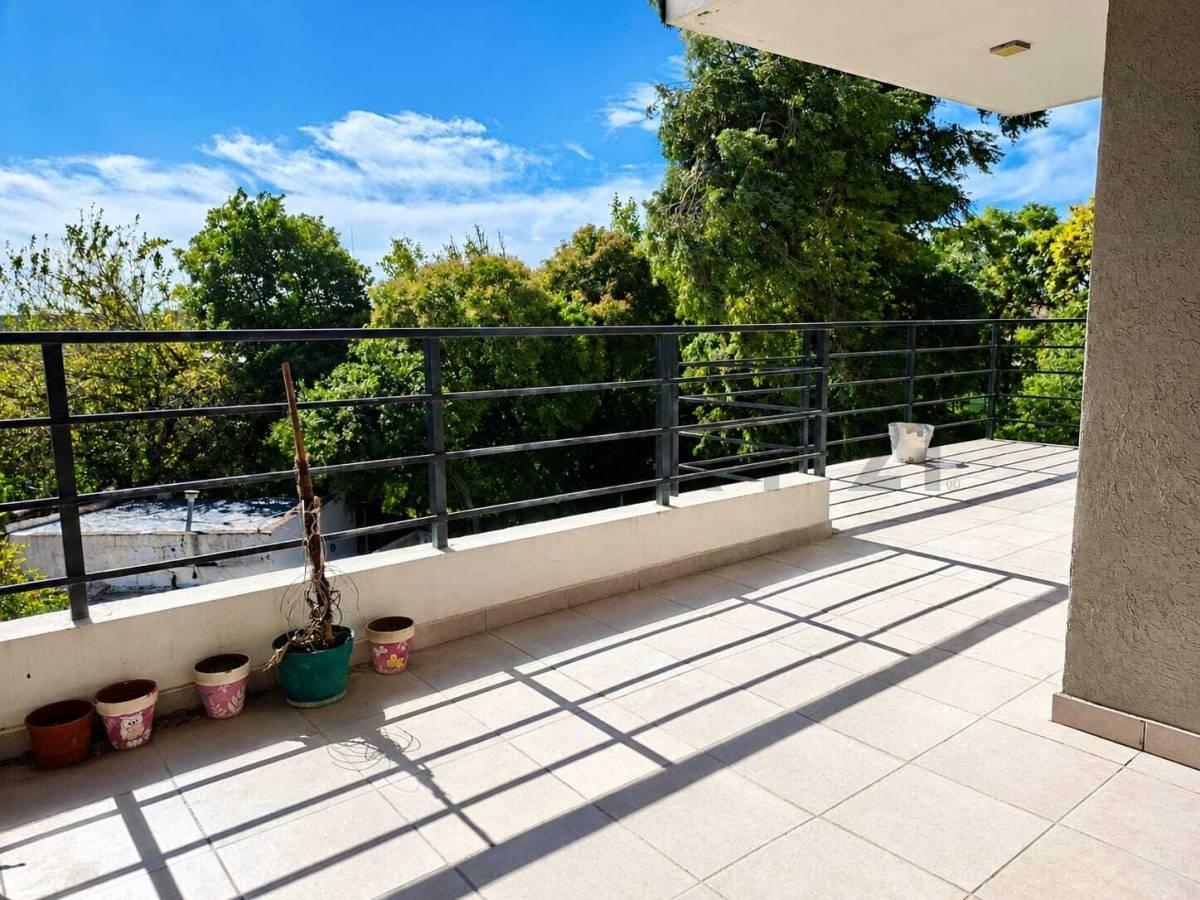 Venta departamento 3 ambientes con balcón aterrazado, Pilar Centro — foto 1
