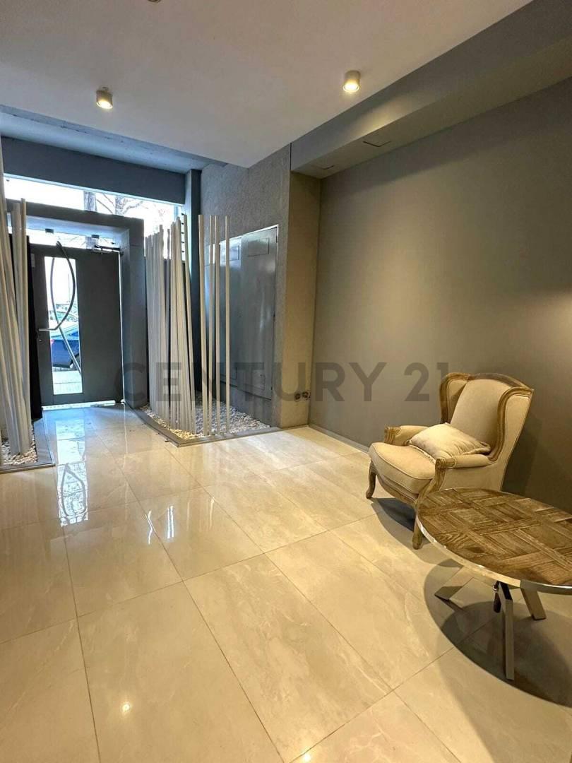 MODERNO DEPARTAMENTO 2 AMBIENTES CON BALCÓN Y COCHERA, NUÑEZ. — foto 1