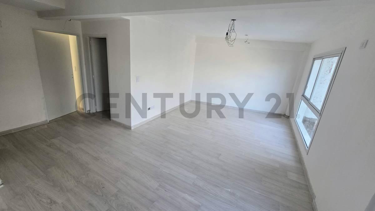 VENTA DEPARTAMENTO 2 AMBIENTES AL FRENTE CON BALCON, CONSTITUCIÓN A ESTRENAR ENTREGA INMEDIATA!! — foto 1