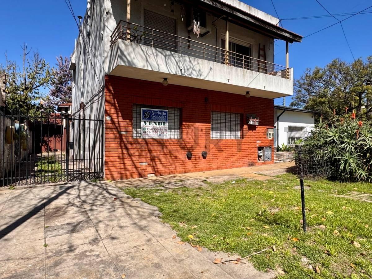 Venta PH 3 Ambientes en Planta Baja con Quincho y Cochera – El Palomar — foto 1