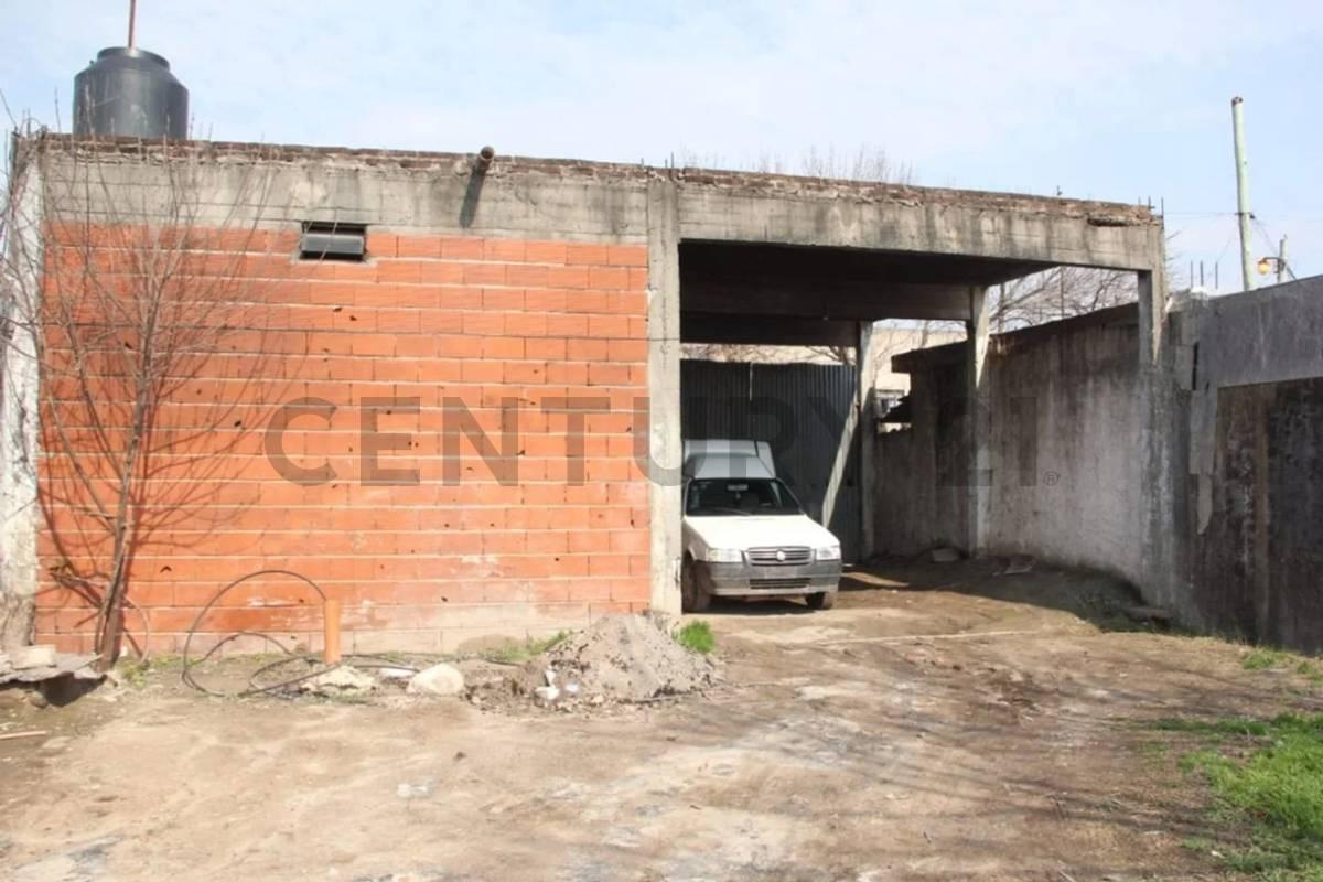 VENTA CASA 4 AMB CON LOCAL DE PANADERIA MERLO — foto 1