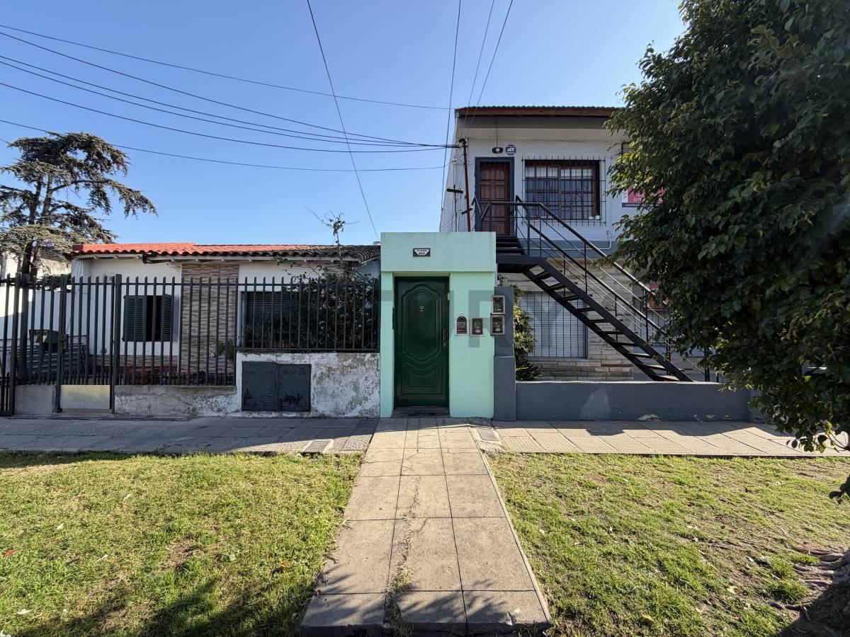 PH 3 AMBIENTES EN MORON VENTA — foto 1