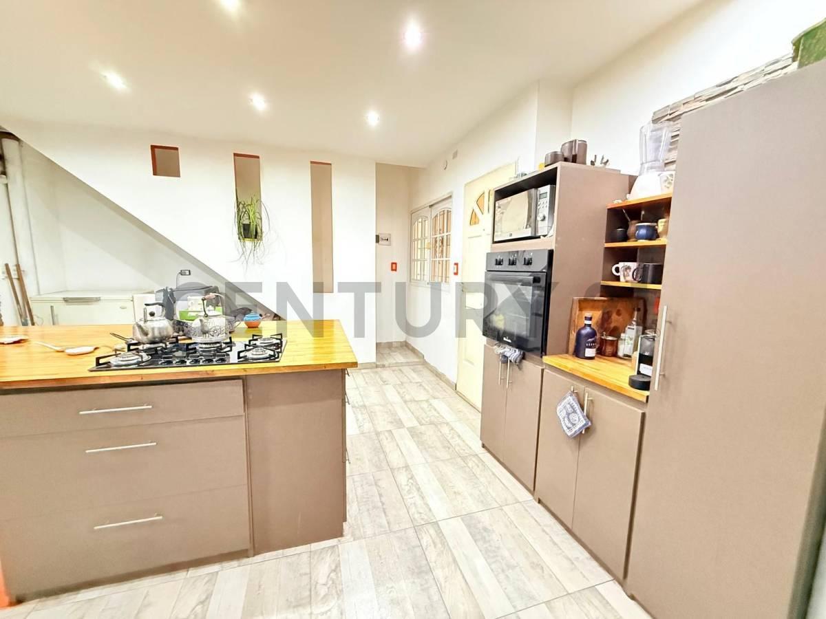 VENTA CASA 7 AMBIENTES ITUZAINGO NORTE — foto 1