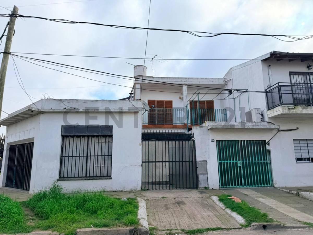 VENTA PH 3 AMBIENTES VILLA TESEI PATIO ACCESO OESTE A RECICLAR APTO CREDITO — foto 1