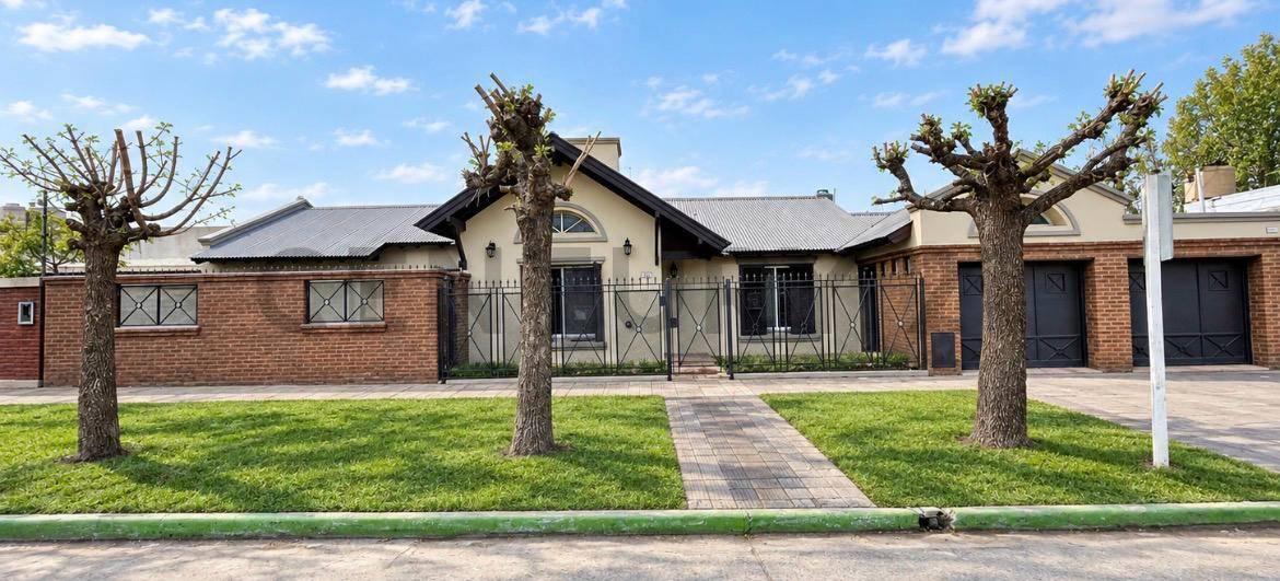 CASA EN VENTA 4 AMBIENTES MARCOS PAZ BUENOS AIRES — foto 1