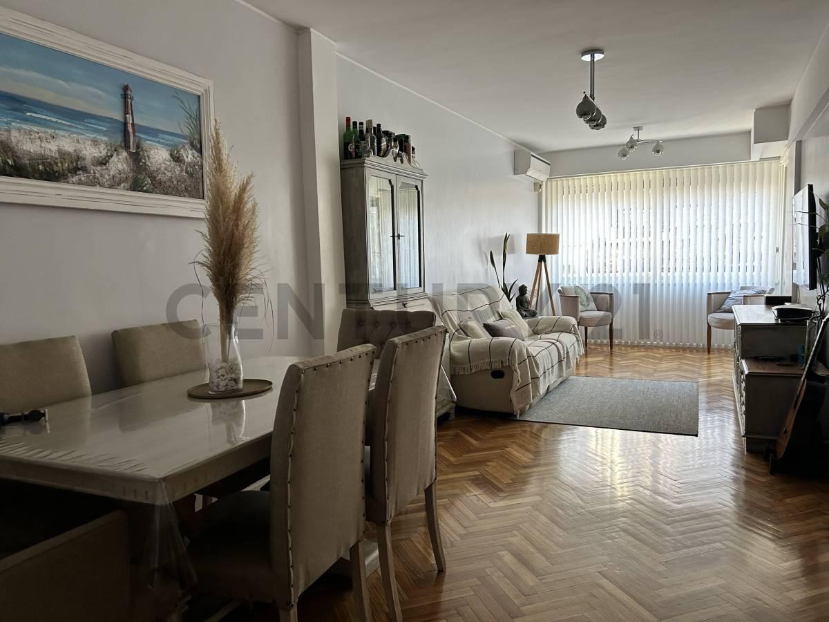 VENTA PISO 3 AMBIENTES EN RECOLETA RENOVADO — foto 1