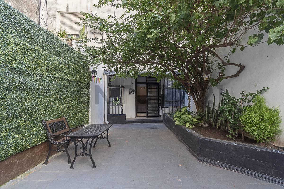 Vta Dpto 3 amb con Patio y Jardin RECOLETA RECICLADO! — foto 1