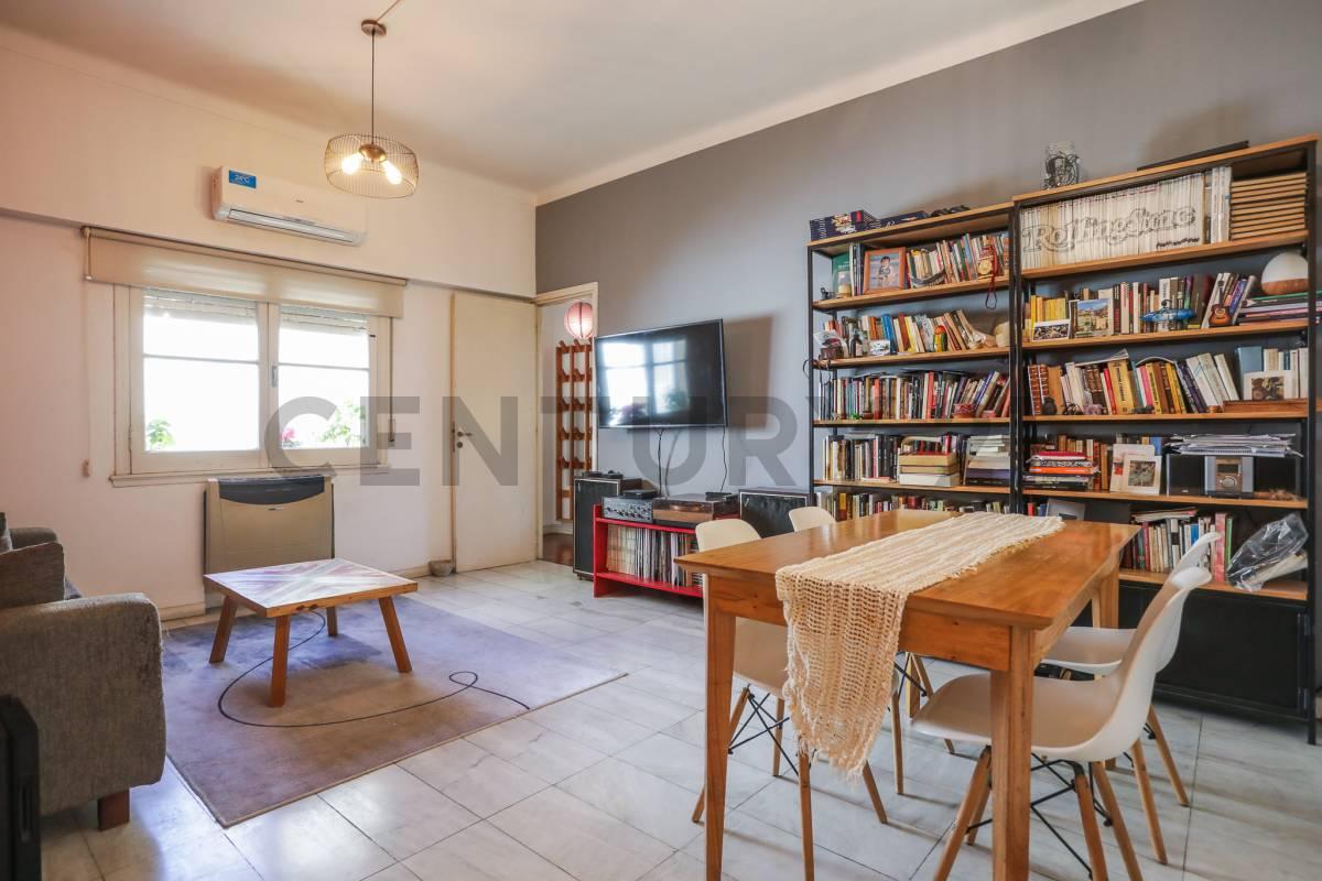 VENTA-PERMUTA HERMOSO Y AMPLIO DPTO 3 AMBIENTES ALMAGRO — foto 1