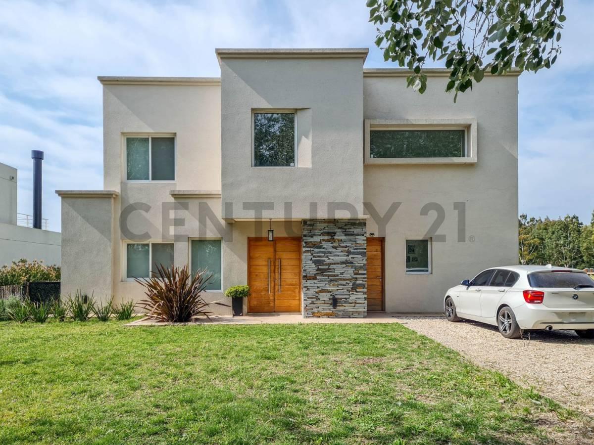 Venta de Casa en Haras del Sur II — foto 1
