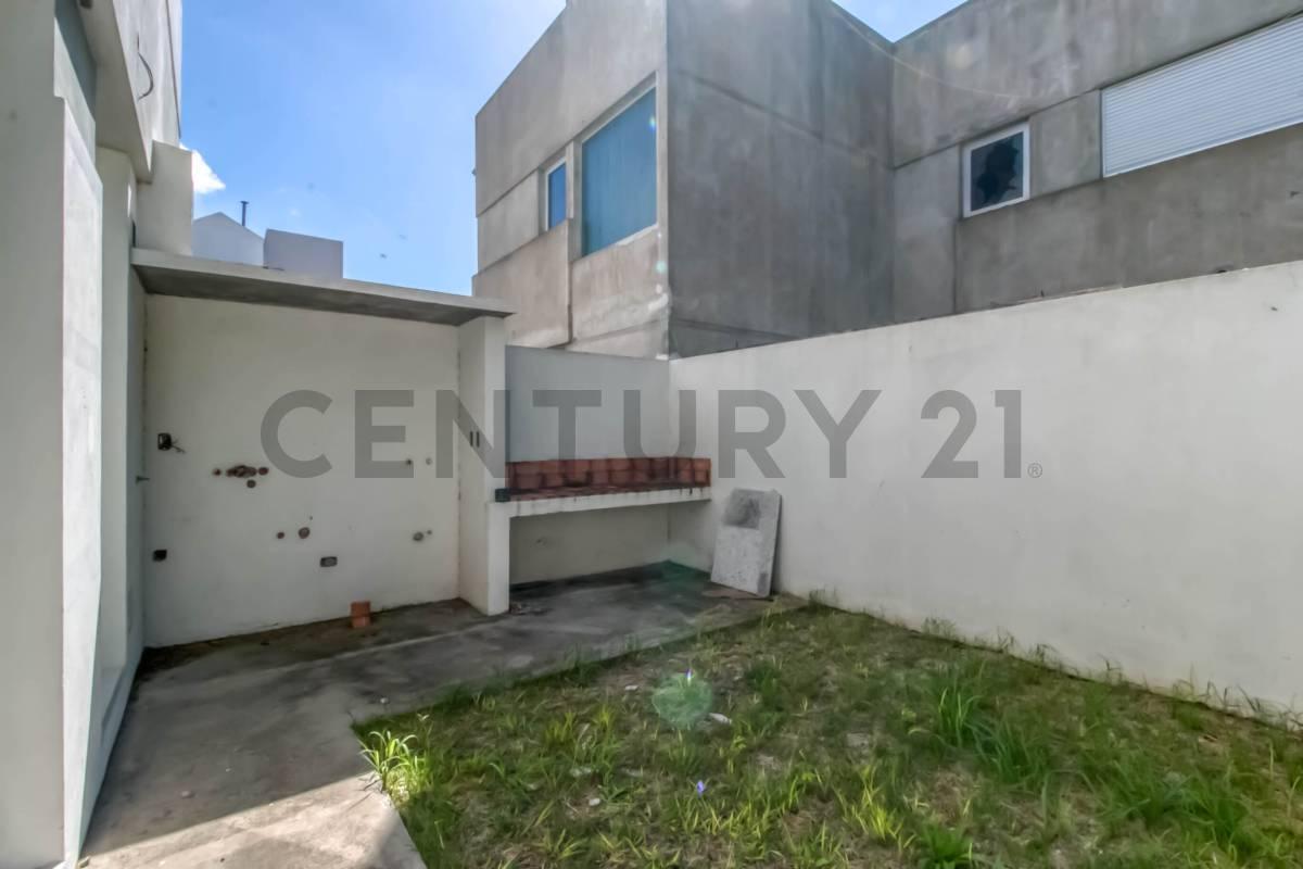 OPORTUNIDAD Dúplex a estrenar en complejo| Ringuelet — foto 1