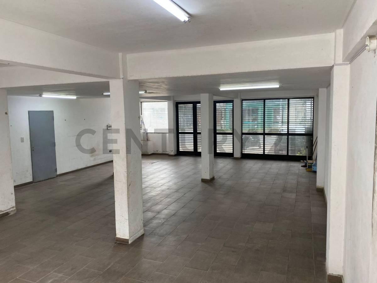 Local en venta — foto 1