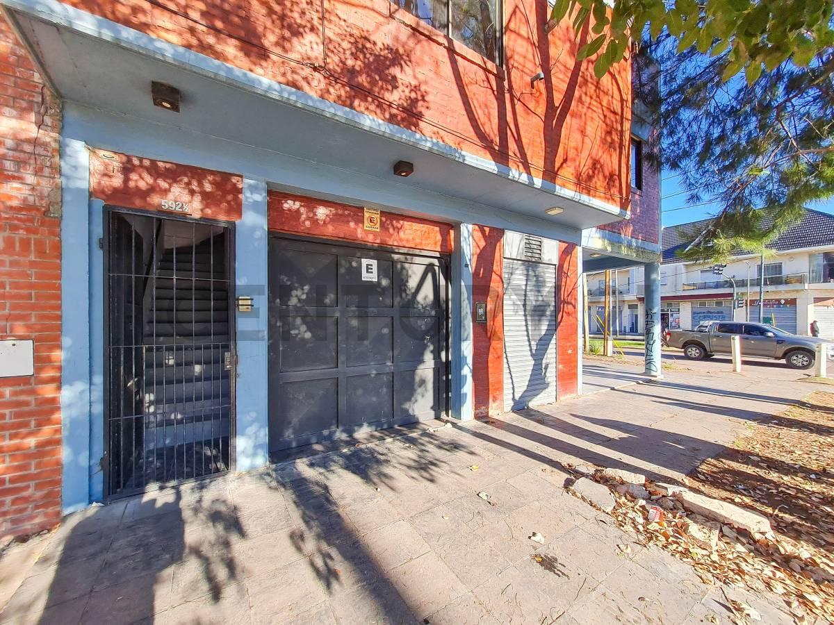 Venta de Casa y Local Comercial — foto 1