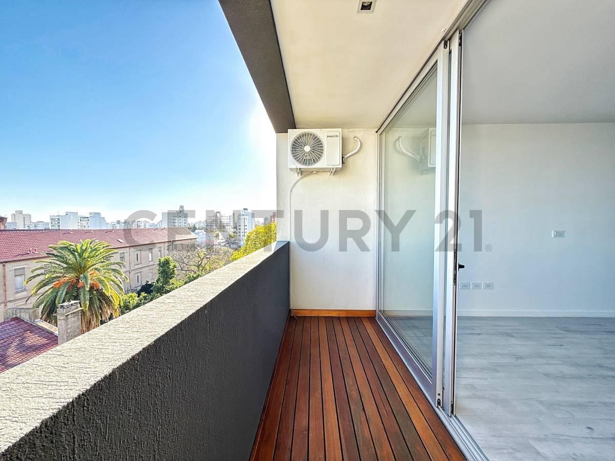 DEPARTAMENTO EN VENTA DE 2 DORMITORIOS EN LA PLATA — foto 1
