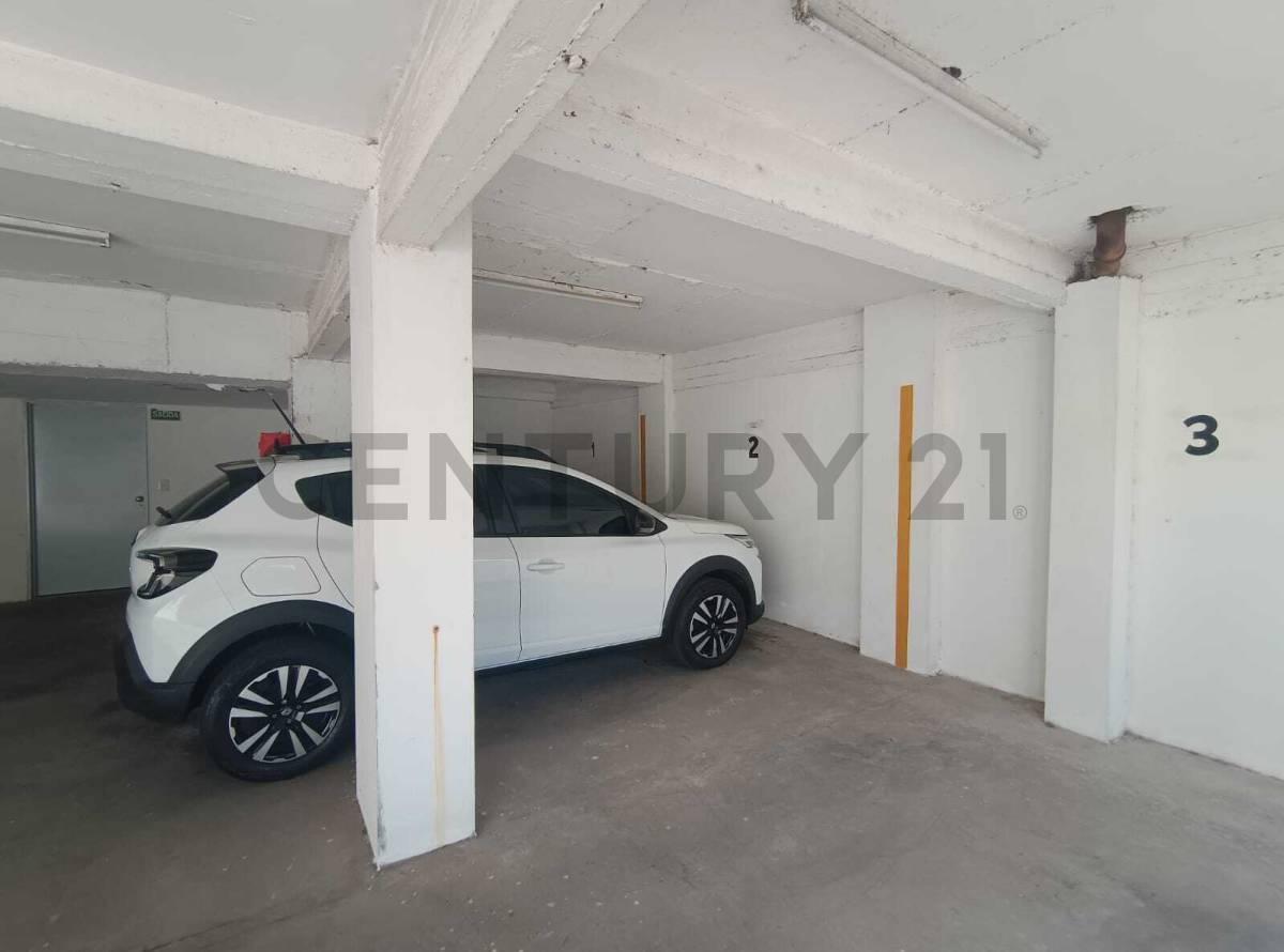 Cochera en venta en La Plata — foto 1