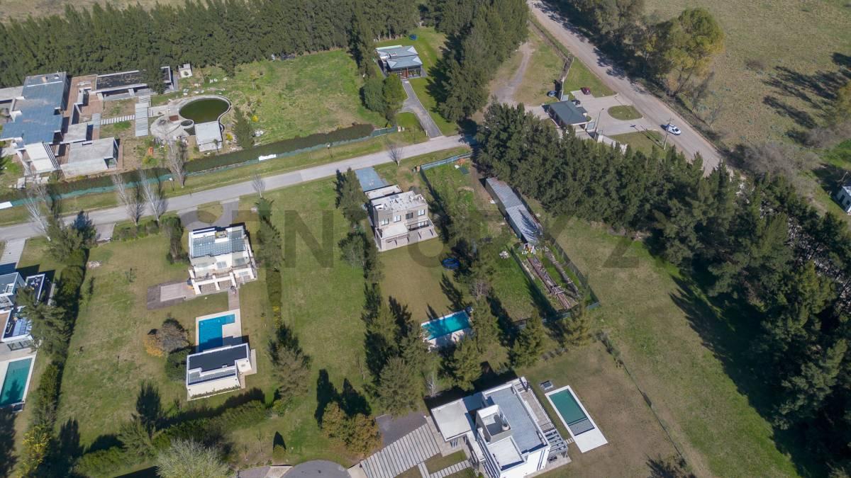 Lote en venta en Miralagos II en La Plata 919 m² — foto 1