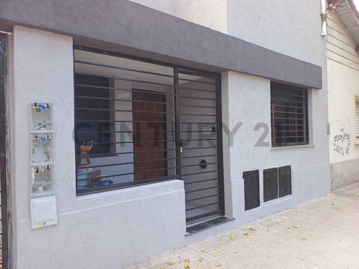 Casa en venta en La Plata de dos dormitorios — foto 1