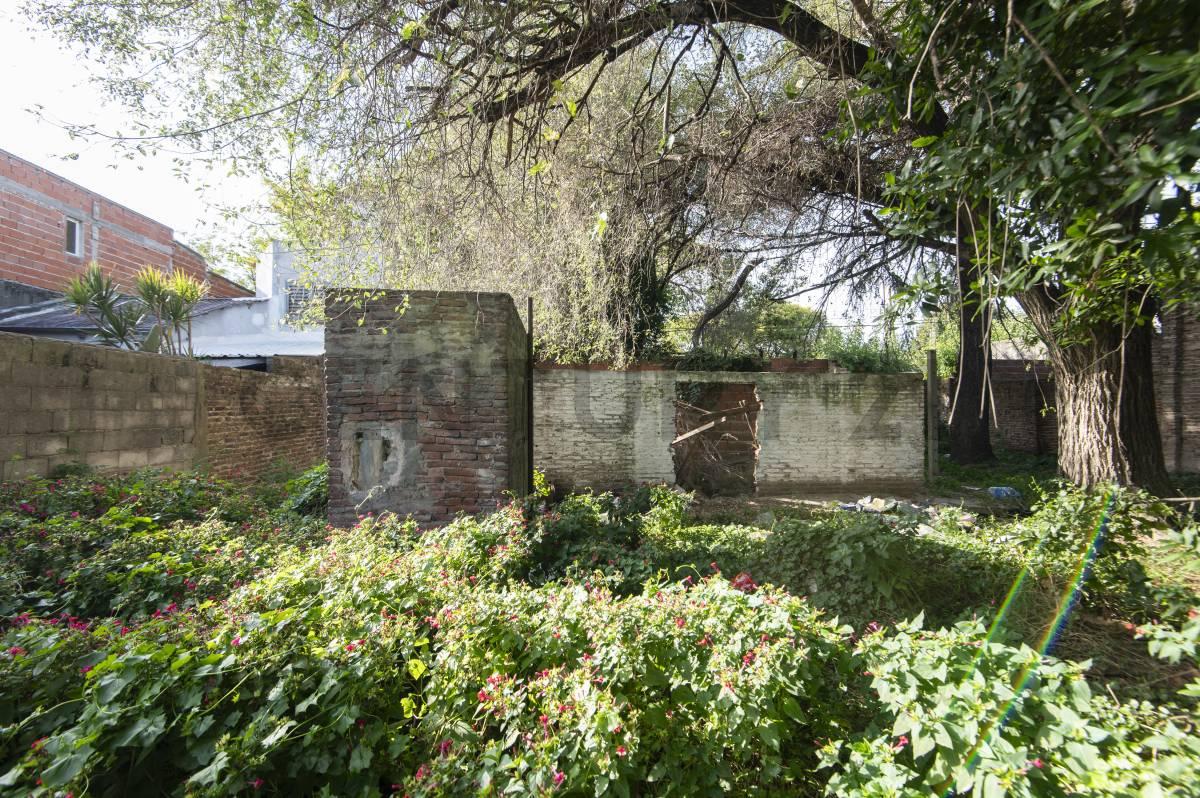 Lote en venta en La Plata — foto 1