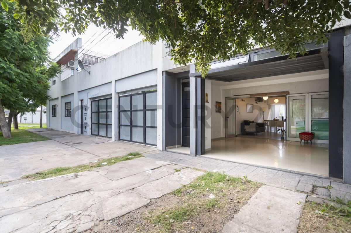 Casa en venta en La Plata tipo Duplex San Carlos — foto 1