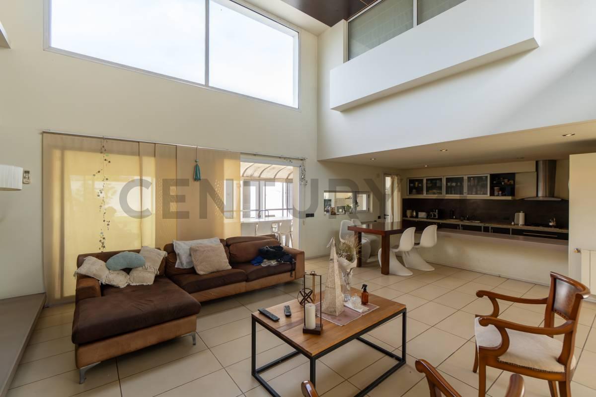 CASA EN VENTA EN LA PLATA — foto 1