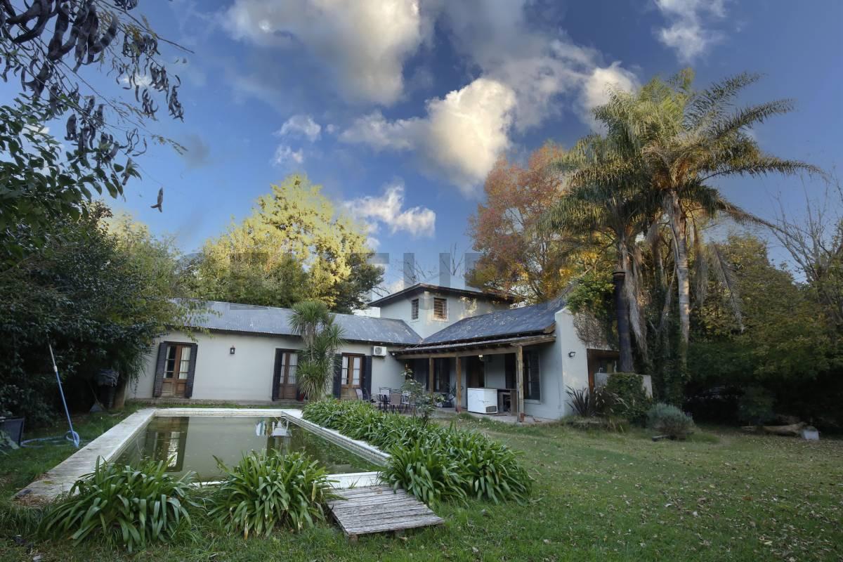 Casa en venta en Villa Elisa de 4 dormitorios y pileta — foto 1