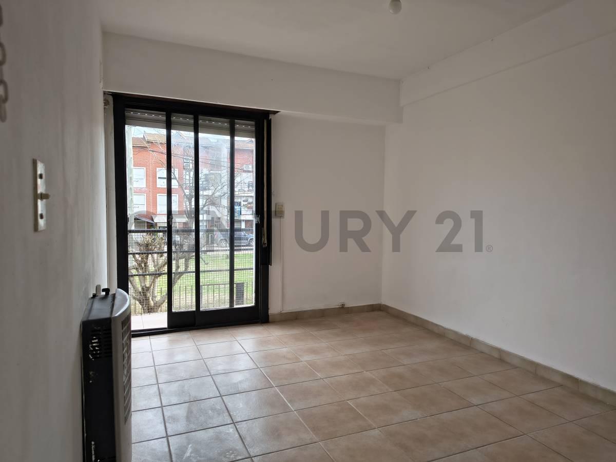 DEPARTAMENTO EN VENTA EN LA PLATA DE 2 DORMITORIOS — foto 1
