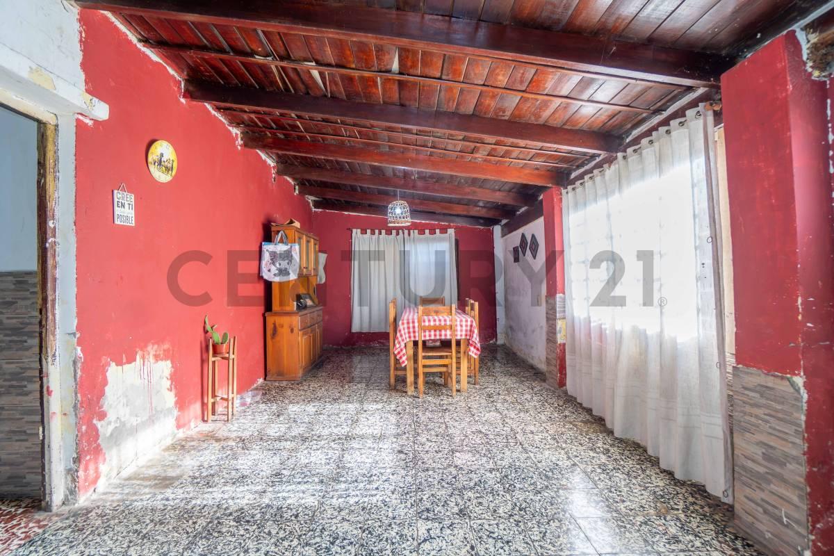 Casa en venta en La Plata de 3 dormitorios apto banco — foto 1