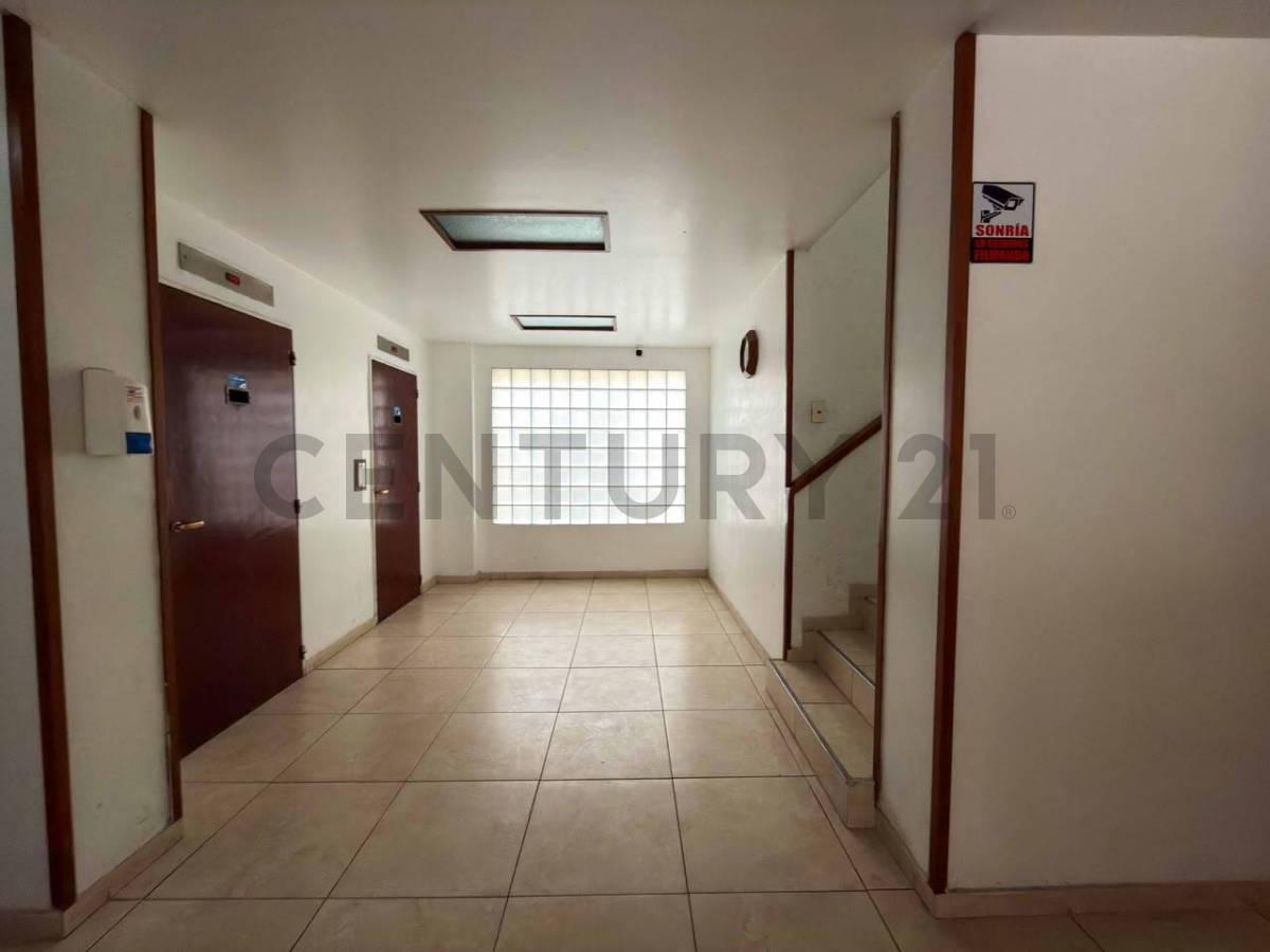 Departamento de 3 dormitorios en venta - La Plata — foto 1