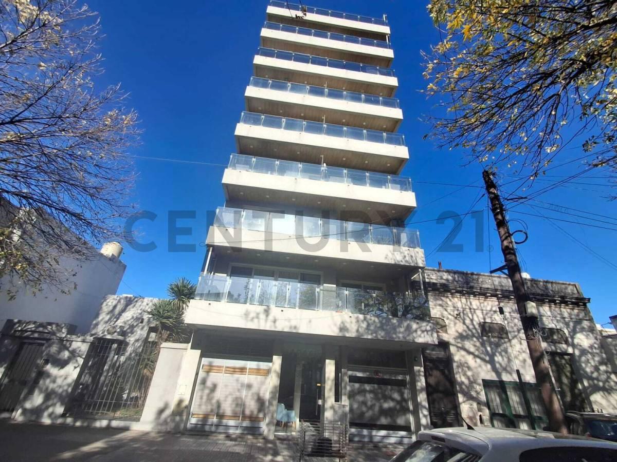 DEPARTAMENTO EN VENTA EN LA PLATA DE 2 DORMITORIOS — foto 1