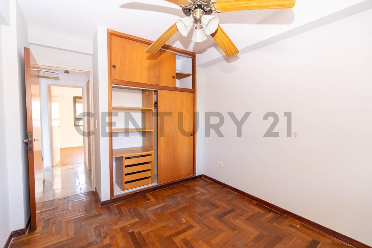 Departamento en venta en La Plata de dos dormitorios — foto 1