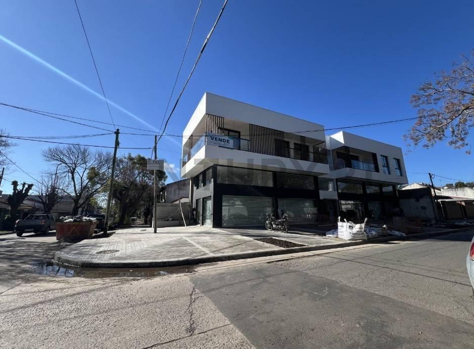 LOCAL COMERCIAL EN VENTA – BELL HUB, CITY BELL — foto 1