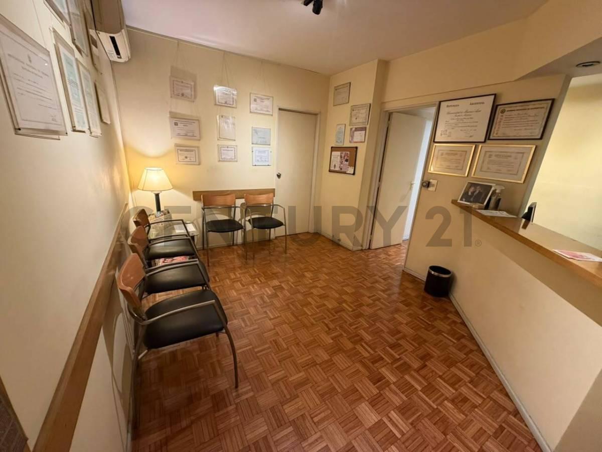 VENTA DTO 4 Amb PALERMO con Dependencia y 2 Cocheras — foto 1