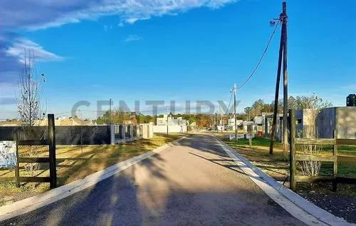 VENTA DE LOTE EN ESQUINA, FRANCISCO ALVAREZ — foto 1