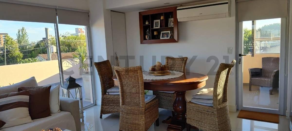 Venta departamento 2 ambientes Ituzaingo Norte con amplia terraza propia. — foto 1