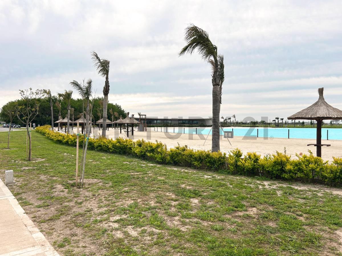 Venta Lote en Barrio Cerrado VIDA Lagoon, Funes — foto 1