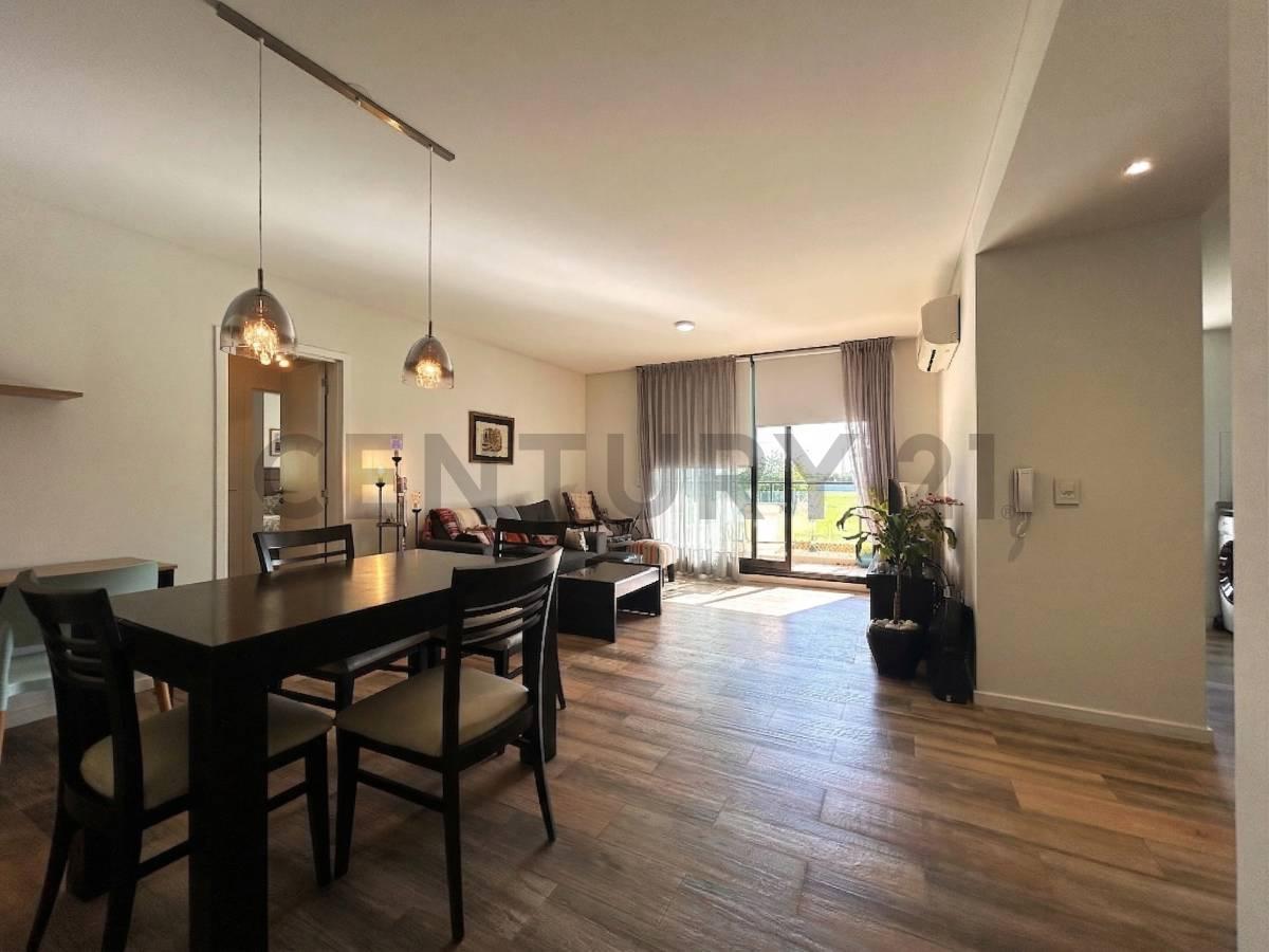 Venta Departamento de 2 Dormitorios con cochera en Condo 8 | Tierra Nueva, Fisherton — foto 1